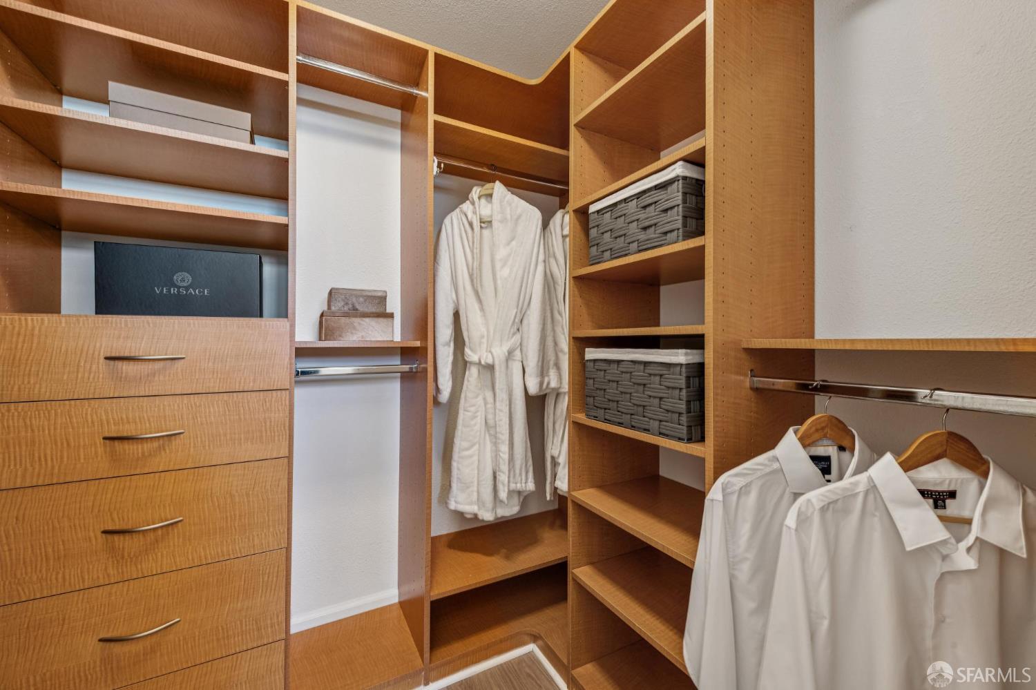 Photo #34: 425091702 Listing: Photo #34