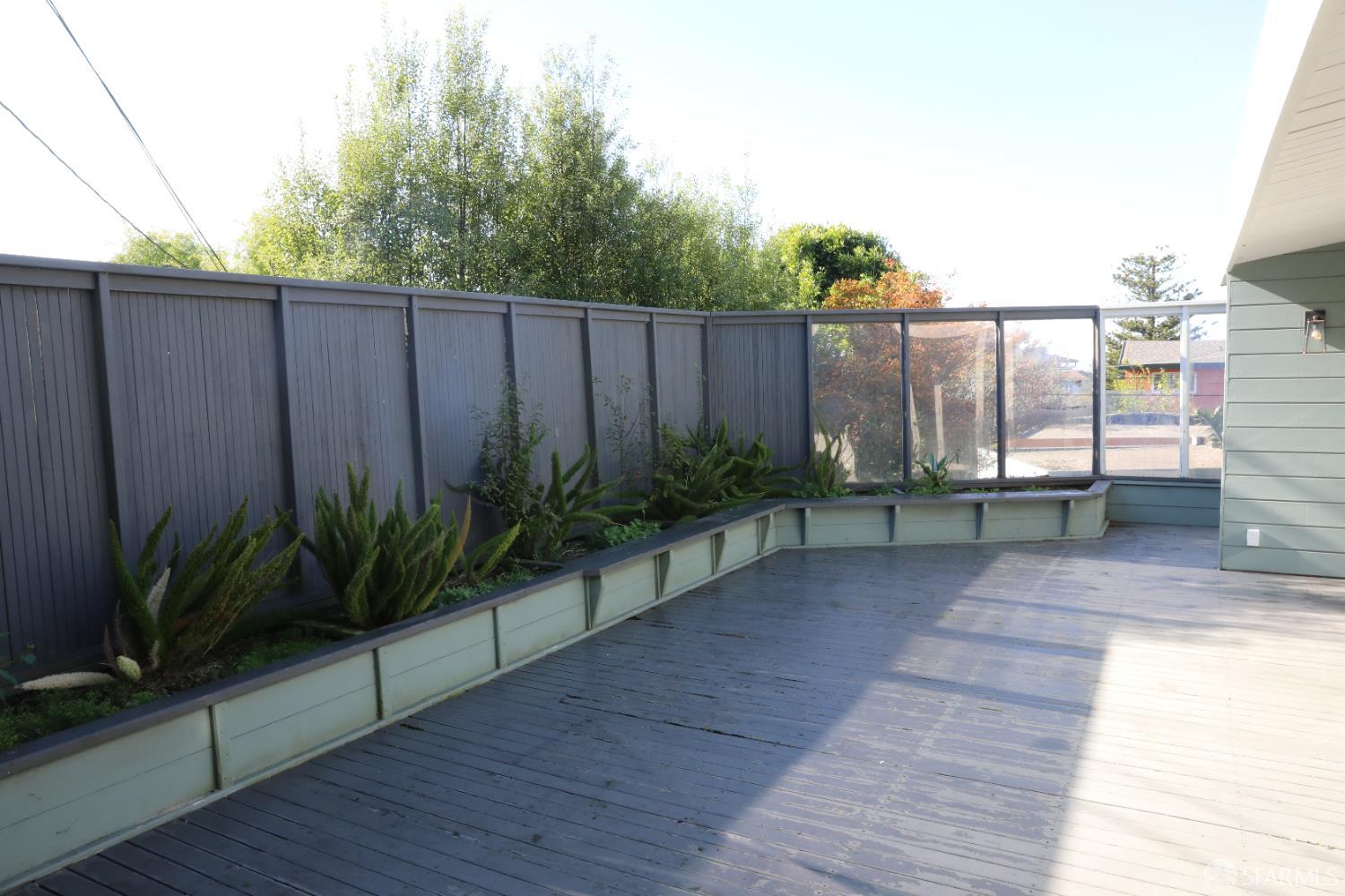 Detail Gallery Image 17 of 22 For 285 Moncada Way, San Francisco,  CA 94127 - 4 Beds | 2/1 Baths