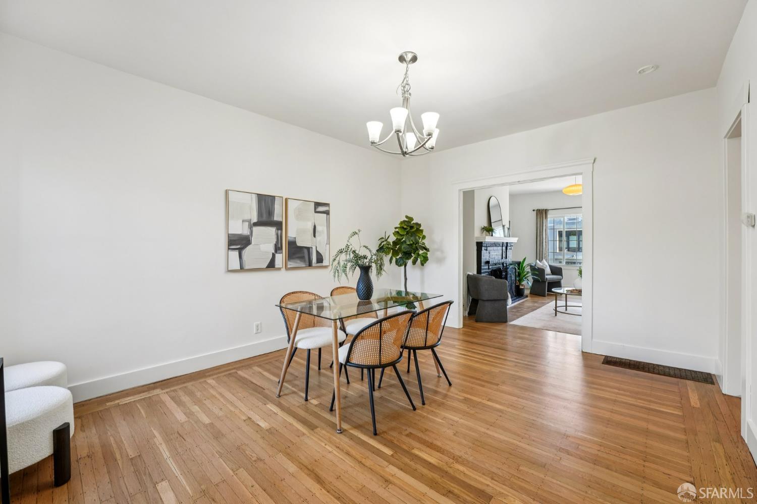 Detail Gallery Image 12 of 57 For 178 Allison St, San Francisco,  CA 94112 - 2 Beds | 1 Baths