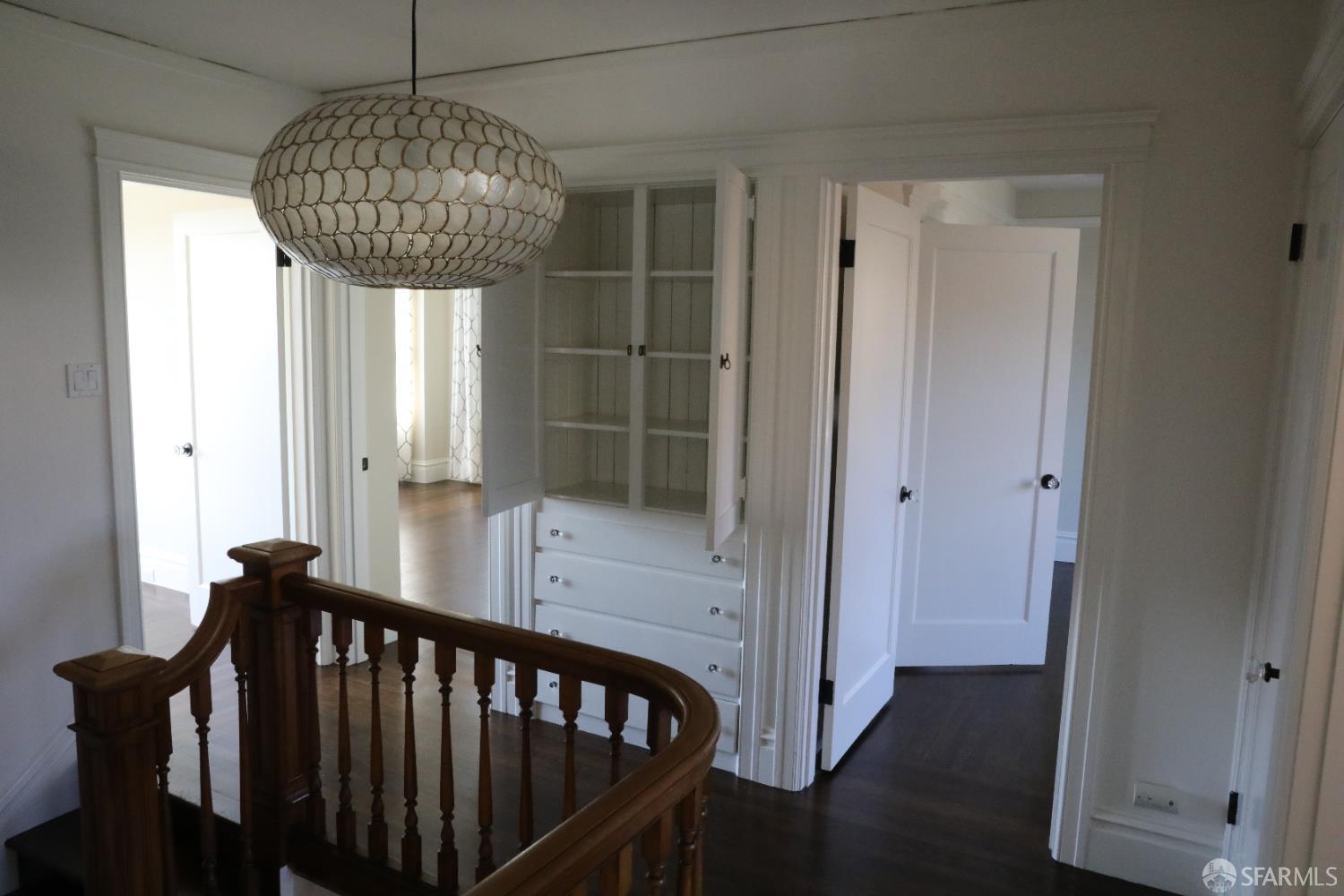 Detail Gallery Image 6 of 22 For 285 Moncada Way, San Francisco,  CA 94127 - 4 Beds | 2/1 Baths