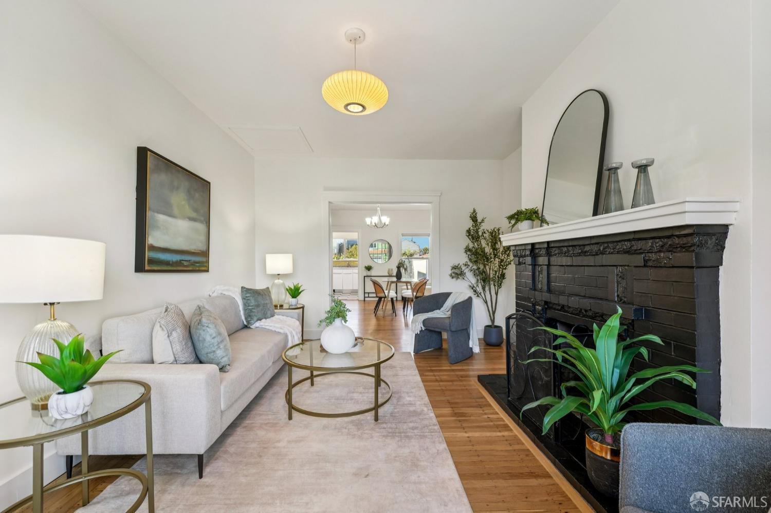 Detail Gallery Image 11 of 57 For 178 Allison St, San Francisco,  CA 94112 - 2 Beds | 1 Baths