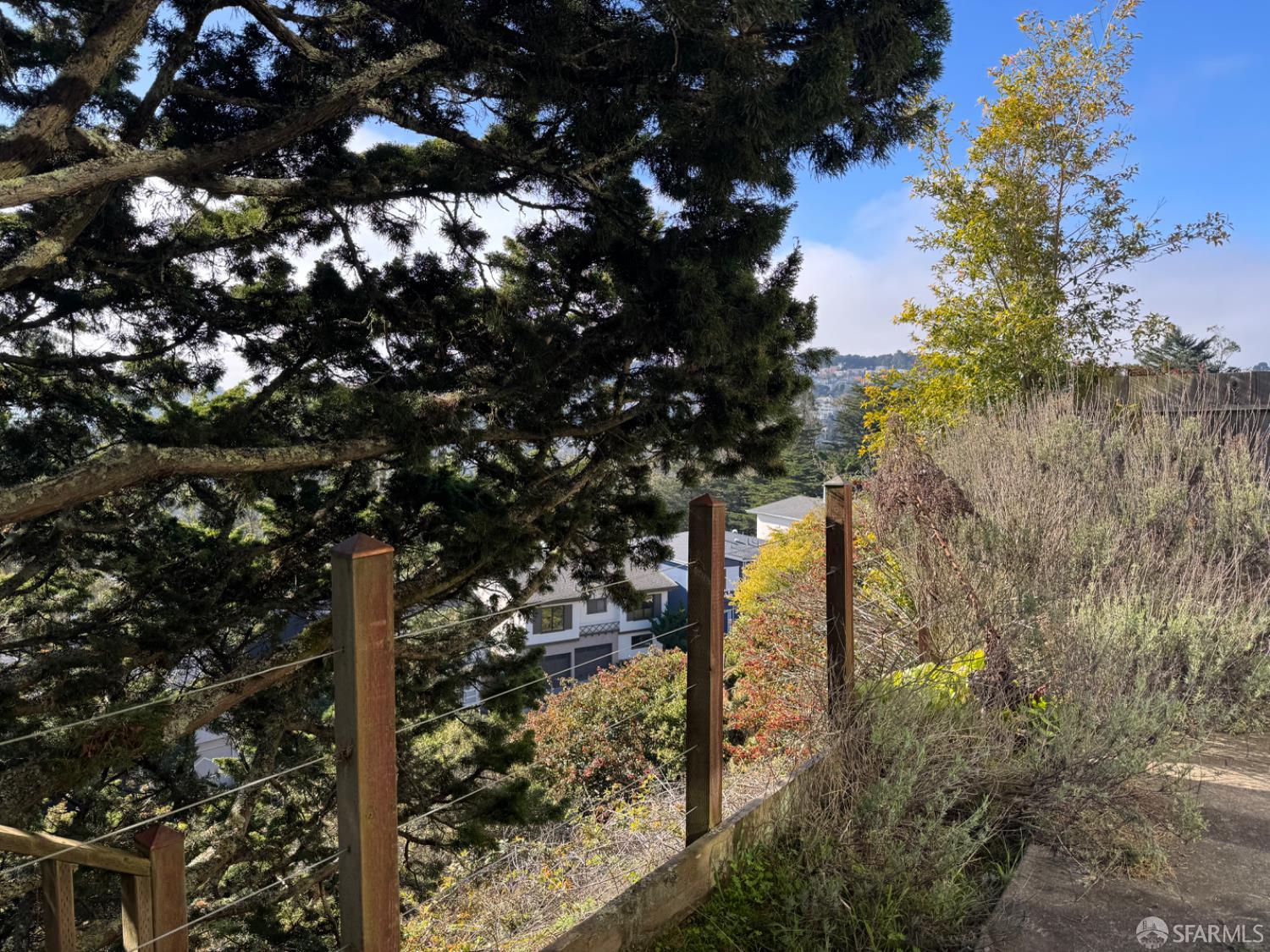 Detail Gallery Image 18 of 18 For 377 Oak Park Dr, San Francisco,  CA 94131 - 2 Beds | 2 Baths