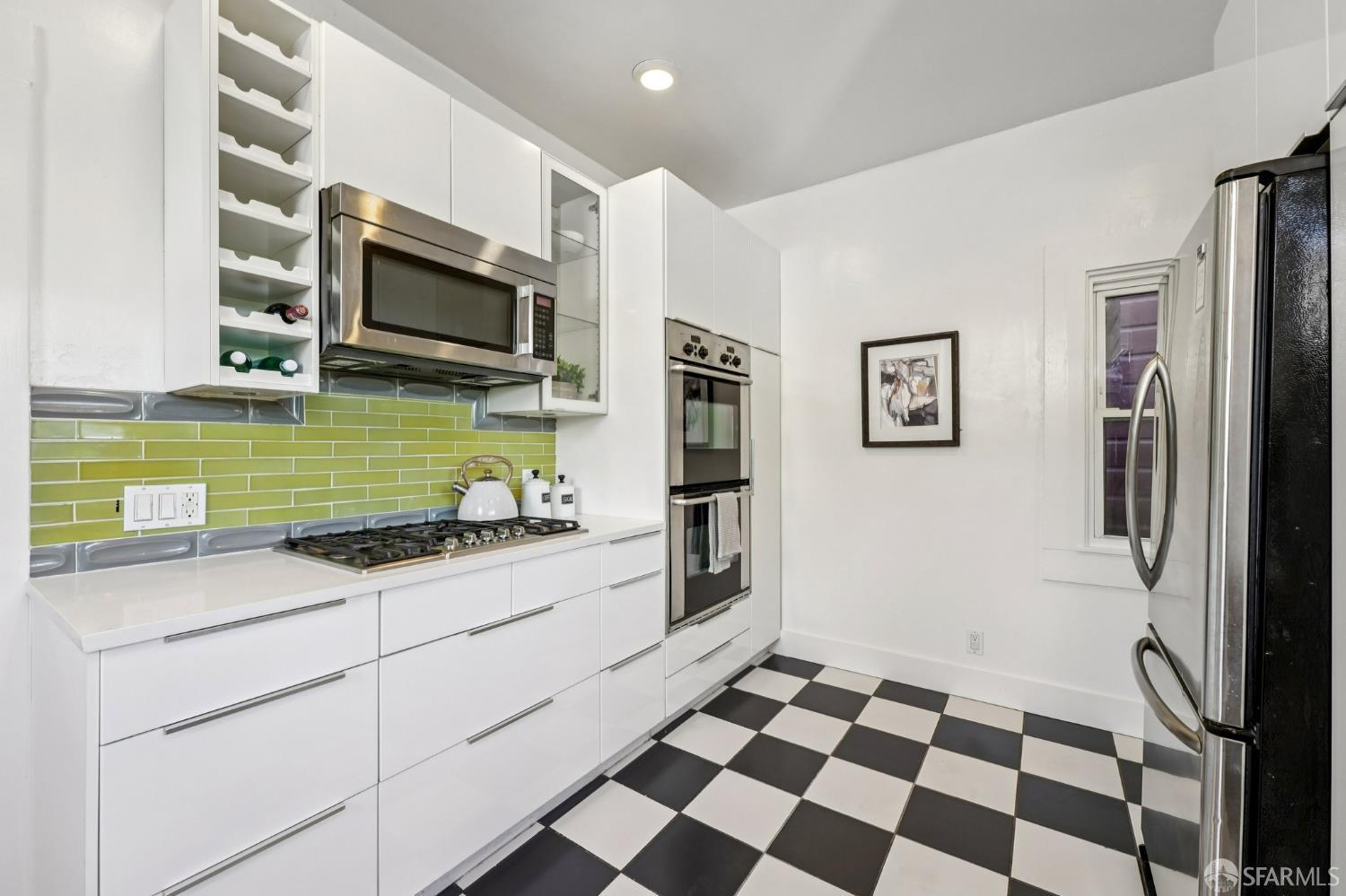 Detail Gallery Image 21 of 57 For 178 Allison St, San Francisco,  CA 94112 - 2 Beds | 1 Baths