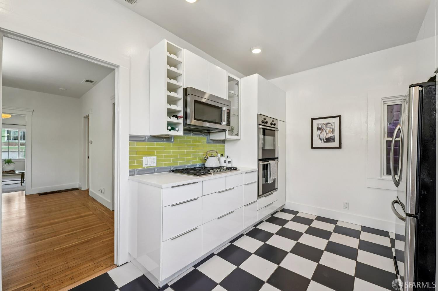 Detail Gallery Image 20 of 57 For 178 Allison St, San Francisco,  CA 94112 - 2 Beds | 1 Baths