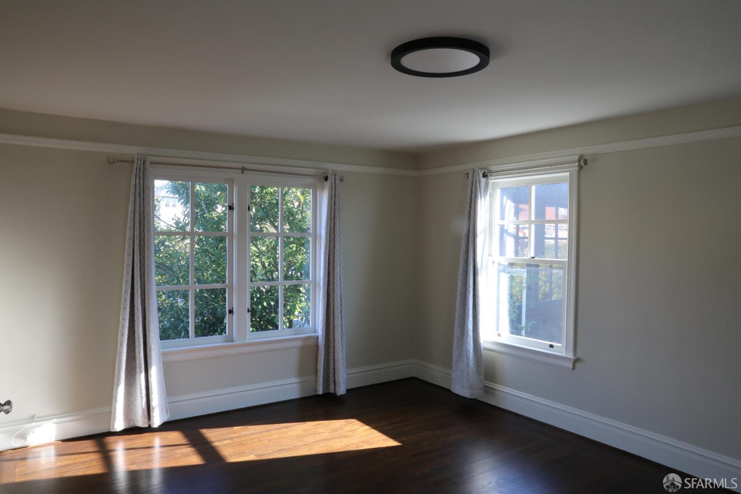 Detail Gallery Image 7 of 22 For 285 Moncada Way, San Francisco,  CA 94127 - 4 Beds | 2/1 Baths