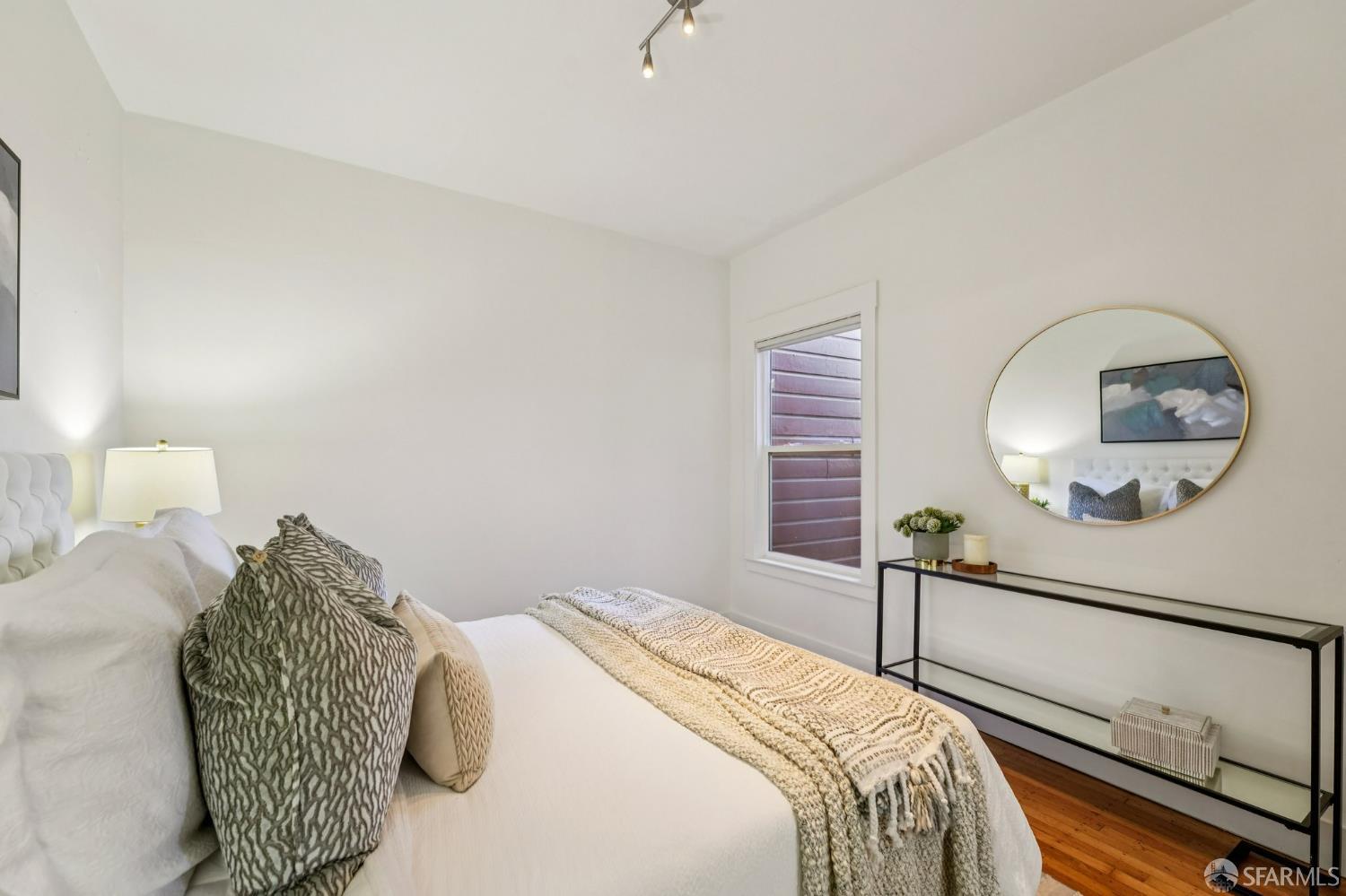 Detail Gallery Image 33 of 57 For 178 Allison St, San Francisco,  CA 94112 - 2 Beds | 1 Baths