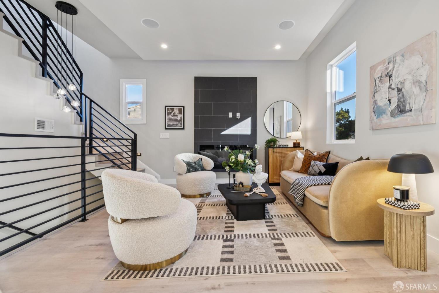 Detail Gallery Image 18 of 92 For 89 Naples St, San Francisco,  CA 94112 - 4 Beds | 3 Baths