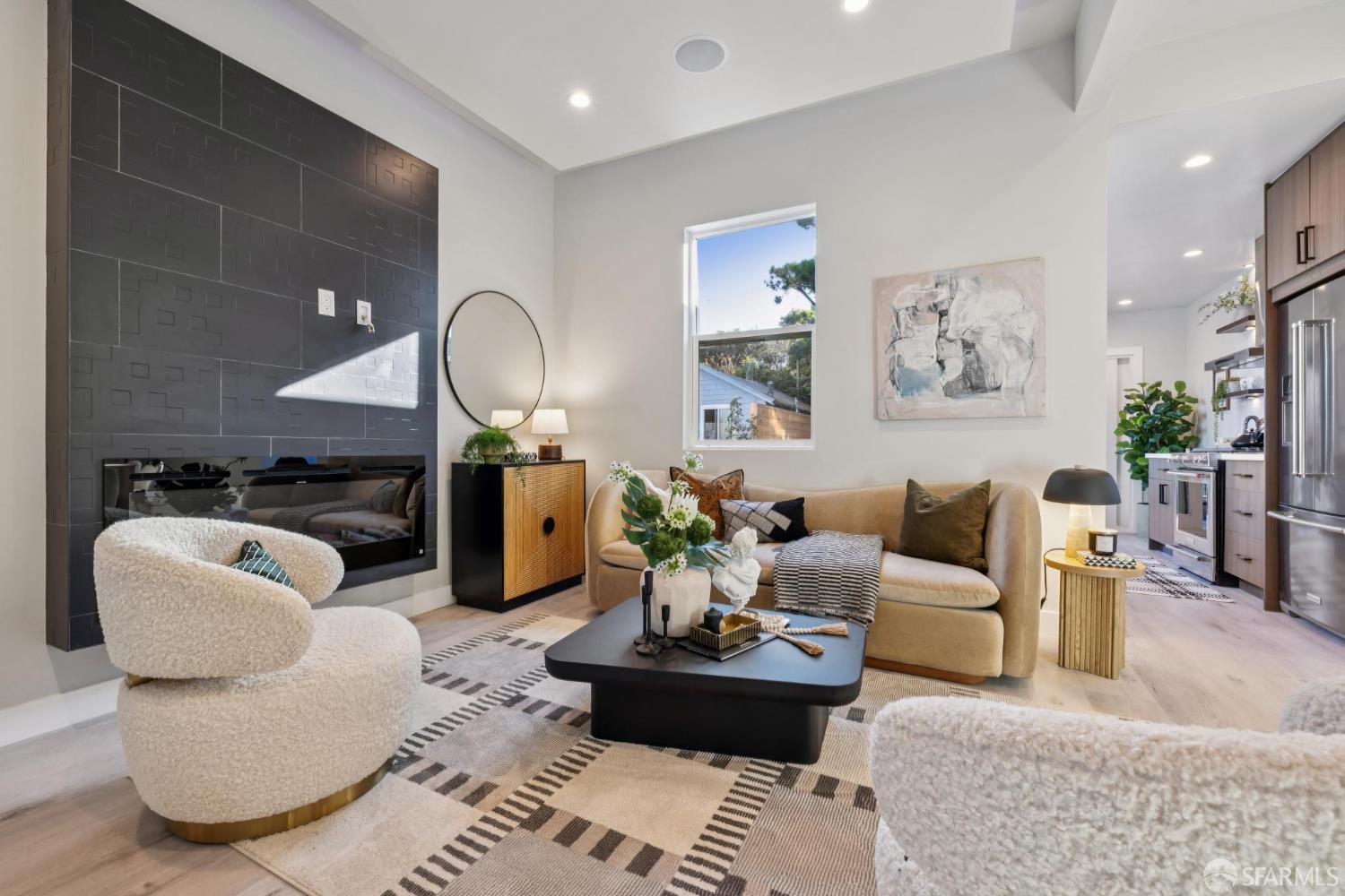 Detail Gallery Image 20 of 92 For 89 Naples St, San Francisco,  CA 94112 - 4 Beds | 3 Baths