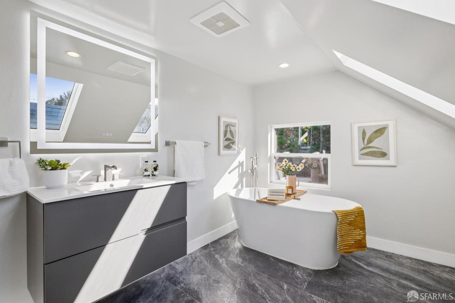 Detail Gallery Image 43 of 92 For 89 Naples St, San Francisco,  CA 94112 - 4 Beds | 3 Baths