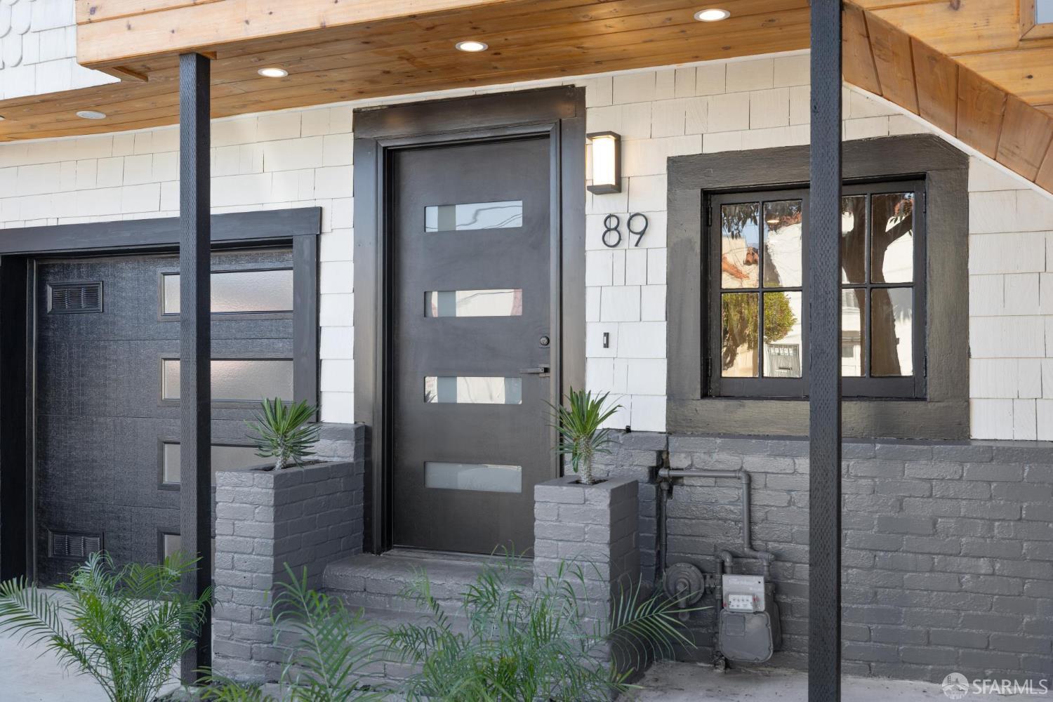 Detail Gallery Image 14 of 92 For 89 Naples St, San Francisco,  CA 94112 - 4 Beds | 3 Baths