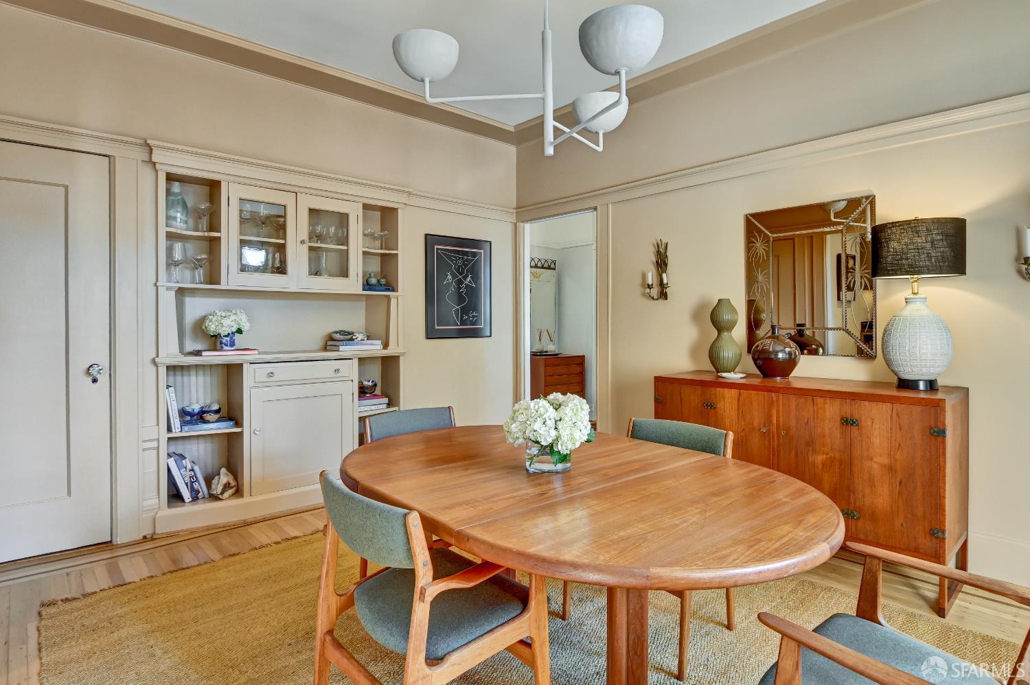 Detail Gallery Image 7 of 25 For 2299 Sacramento St #4,  San Francisco,  CA 94115 - 2 Beds | 2 Baths