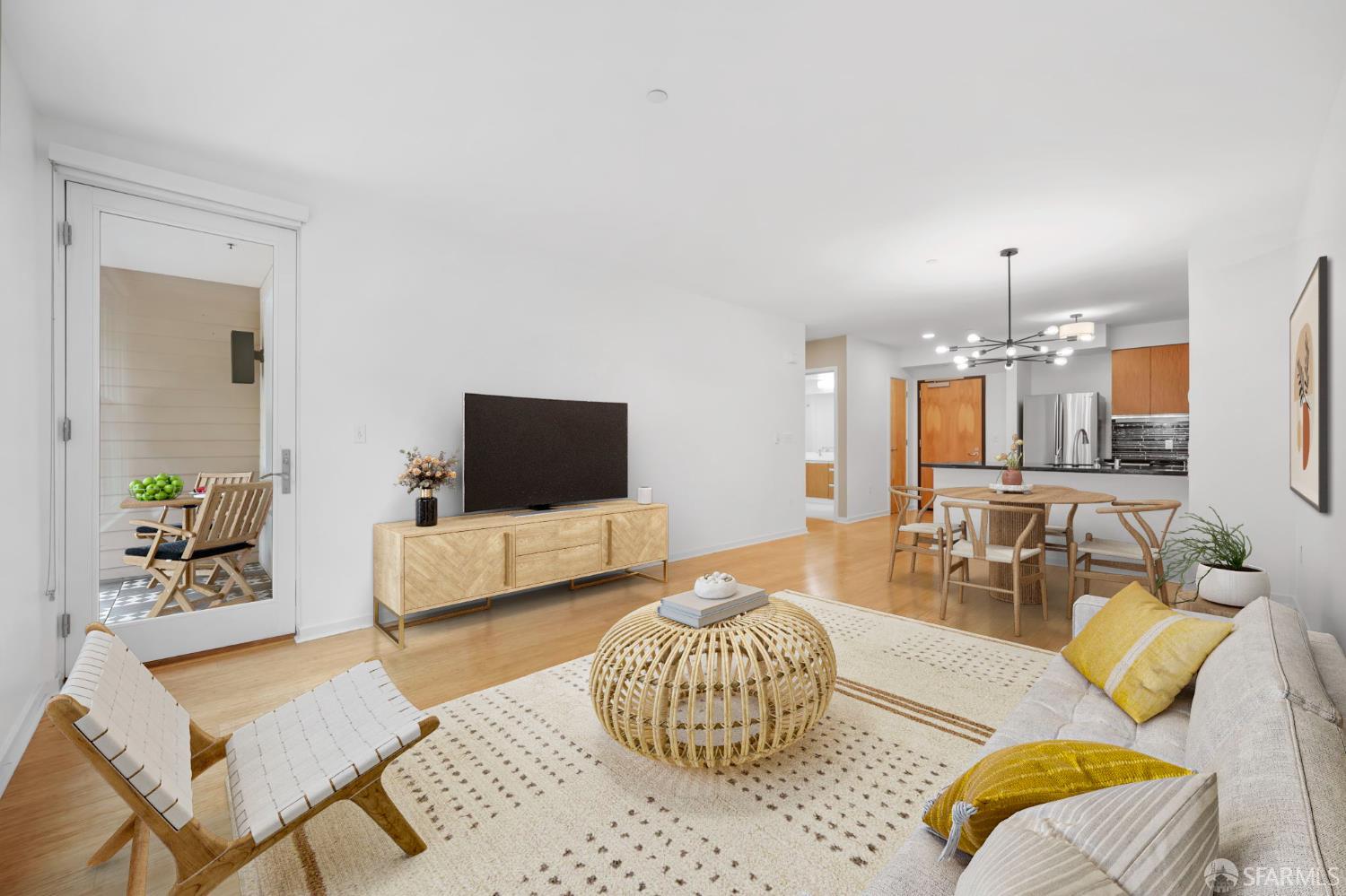 Detail Gallery Image 7 of 57 For 5800 3rd St #1121,  San Francisco,  CA 94124 - 3 Beds | 3 Baths