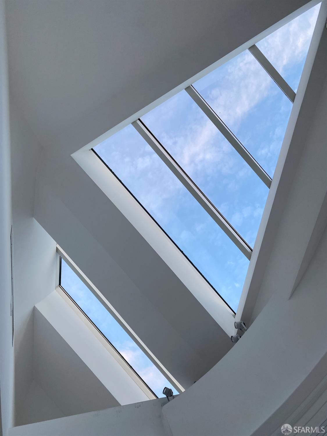 Detail Gallery Image 6 of 20 For 3516 Sacramento St, San Francisco,  CA 94118 - – Beds | – Baths