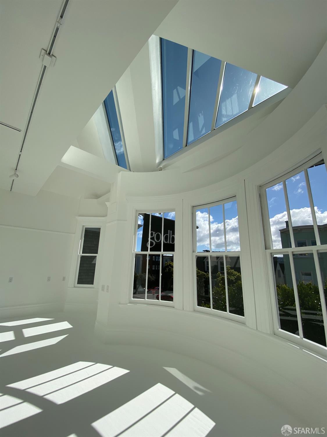 Detail Gallery Image 7 of 20 For 3516 Sacramento St, San Francisco,  CA 94118 - – Beds | – Baths