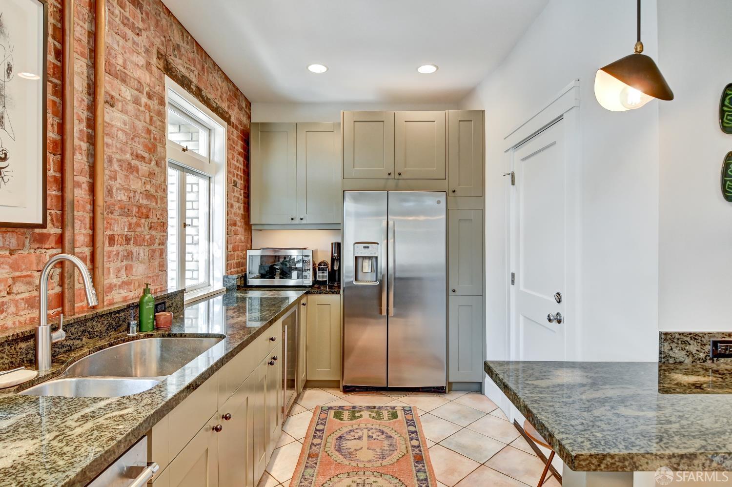 Detail Gallery Image 9 of 25 For 2299 Sacramento St #4,  San Francisco,  CA 94115 - 2 Beds | 2 Baths