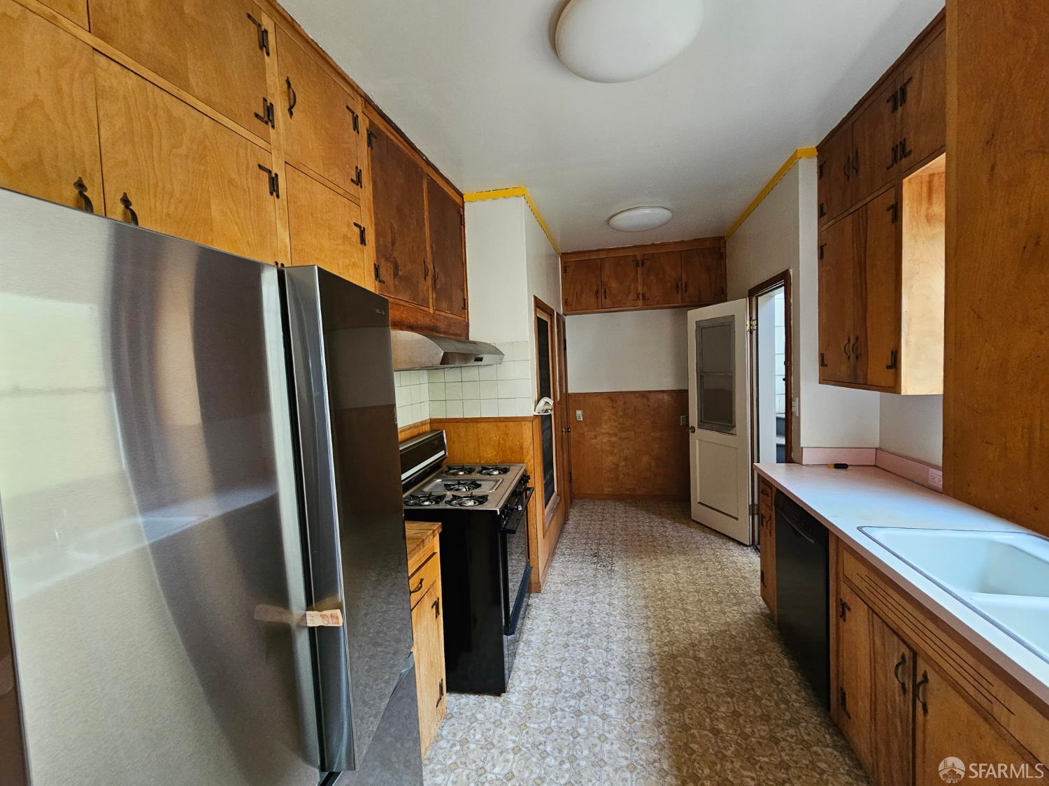 Detail Gallery Image 5 of 13 For 1362 25th Ave, San Francisco,  CA 94122 - – Beds | – Baths