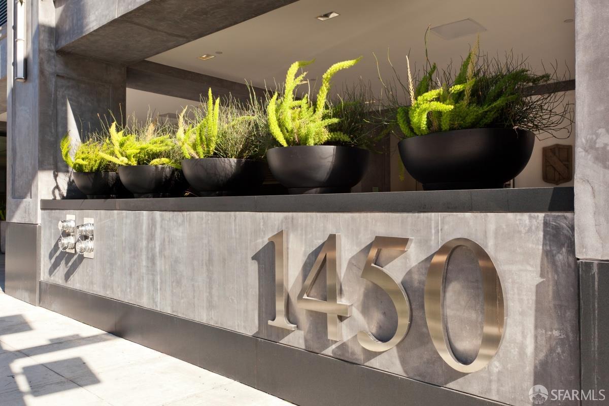 Front Image Thumbnail for SF425091959