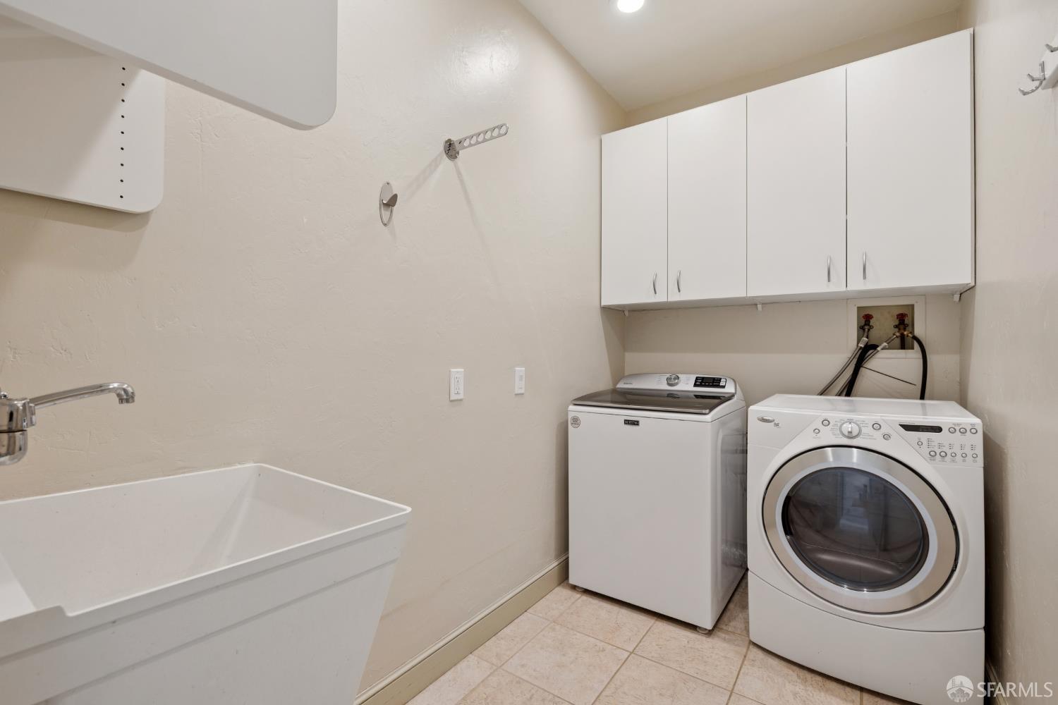 Detail Gallery Image 39 of 54 For 214 the Knoll, Orinda,  CA 94563 - 3 Beds | 3 Baths