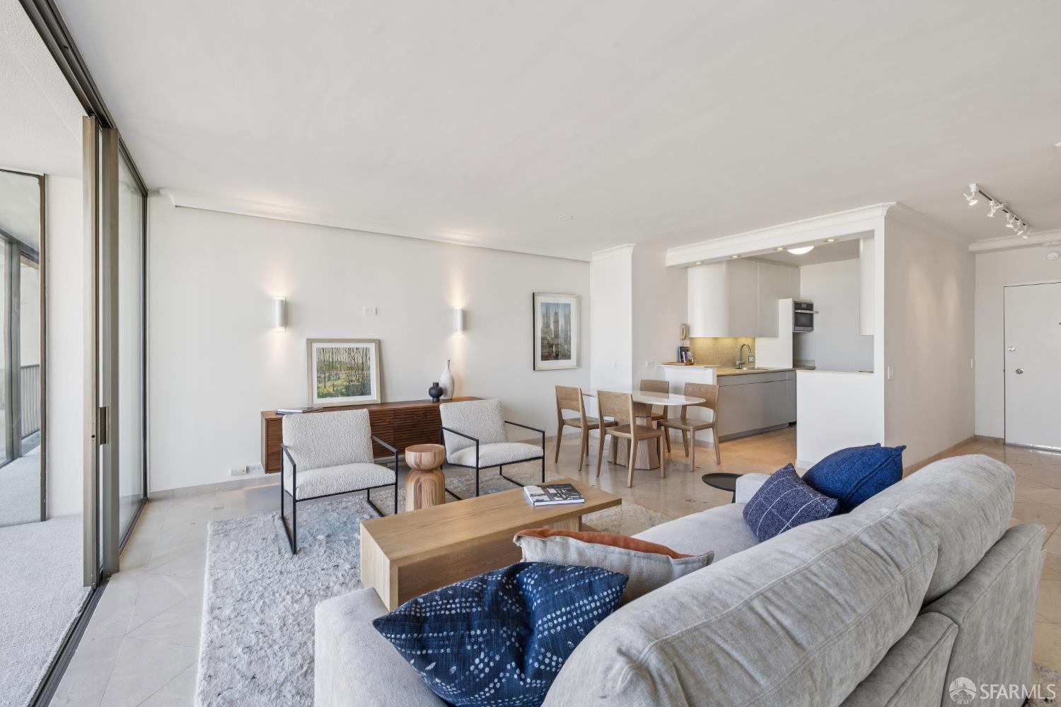 Detail Gallery Image 11 of 28 For 999 Green St #1403,  San Francisco,  CA 94133 - 1 Beds | 1 Baths