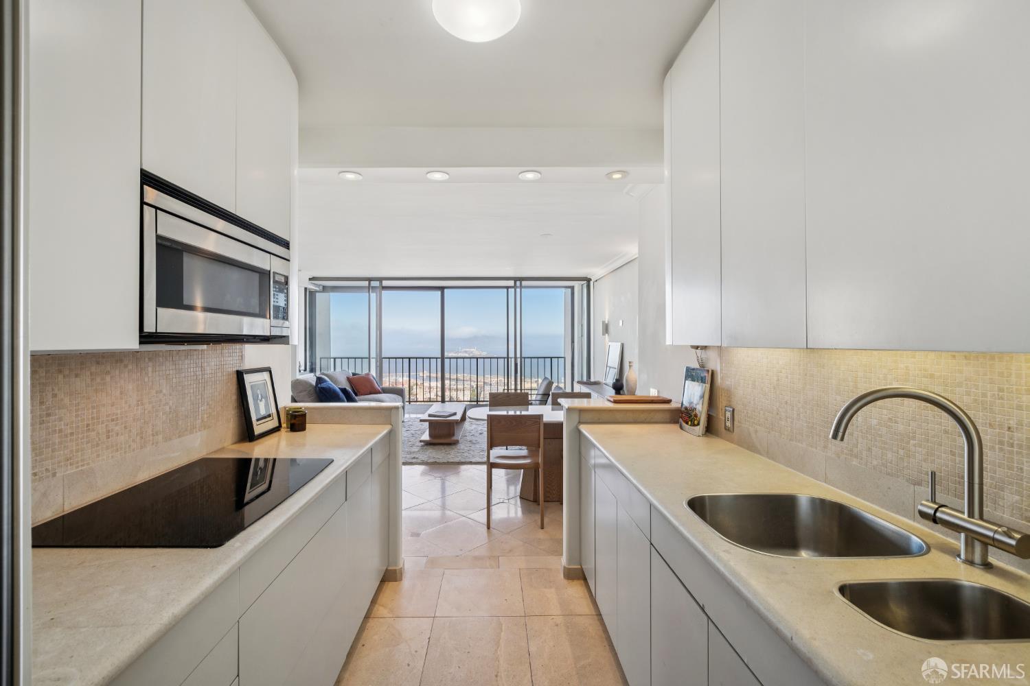 Detail Gallery Image 20 of 28 For 999 Green St #1403,  San Francisco,  CA 94133 - 1 Beds | 1 Baths