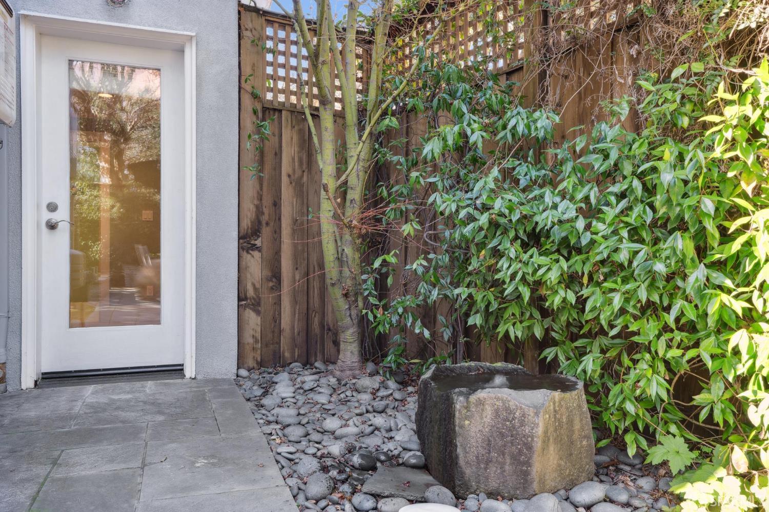 Detail Gallery Image 55 of 71 For 245 Alhambra St, San Francisco,  CA 94123 - 4 Beds | 3/1 Baths