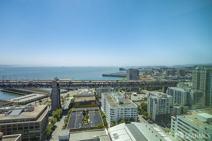 Detail Gallery Image 10 of 25 For 338 Spear St 29e,  San Francisco,  CA 94105 - 2 Beds | 2 Baths