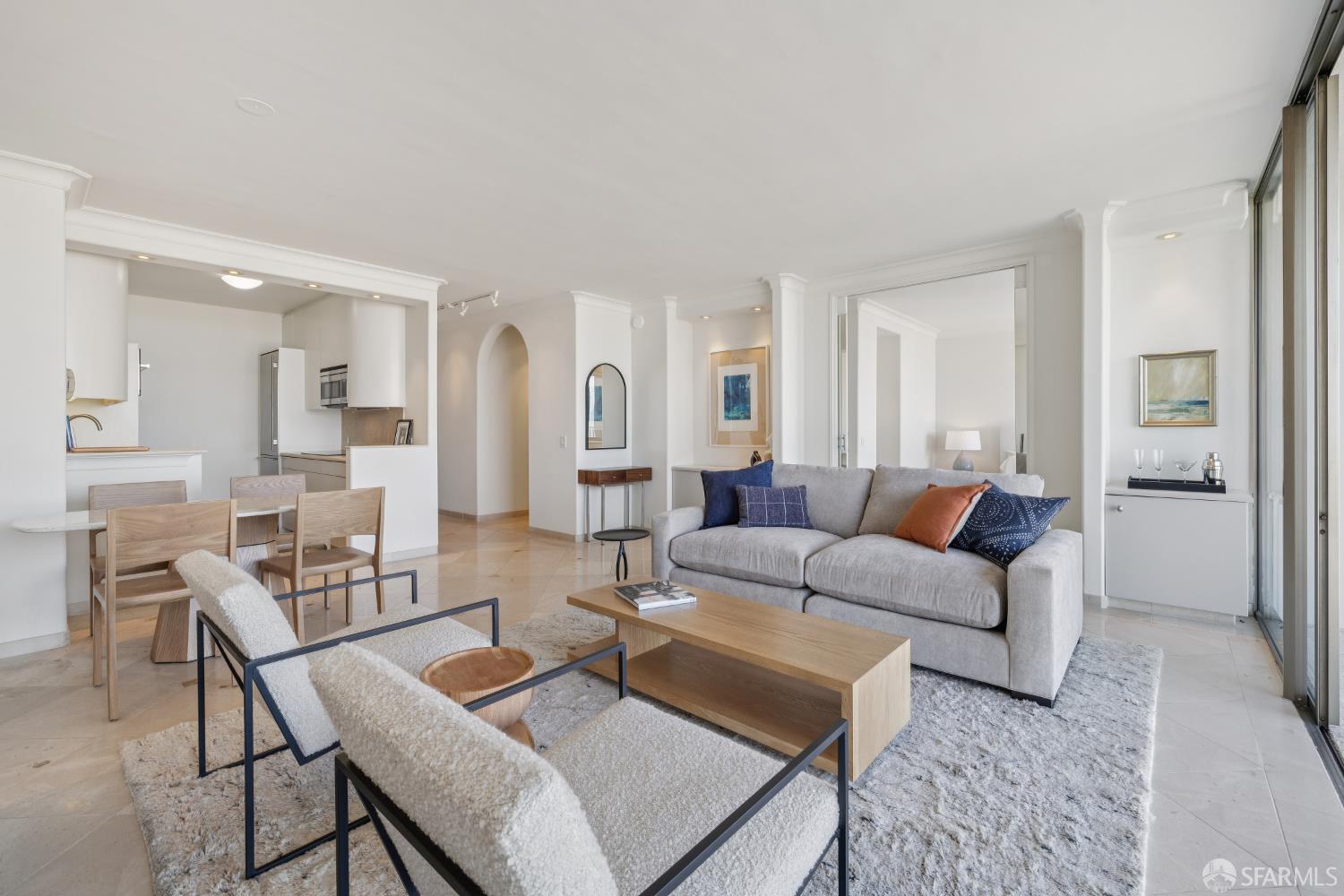 Detail Gallery Image 9 of 28 For 999 Green St #1403,  San Francisco,  CA 94133 - 1 Beds | 1 Baths