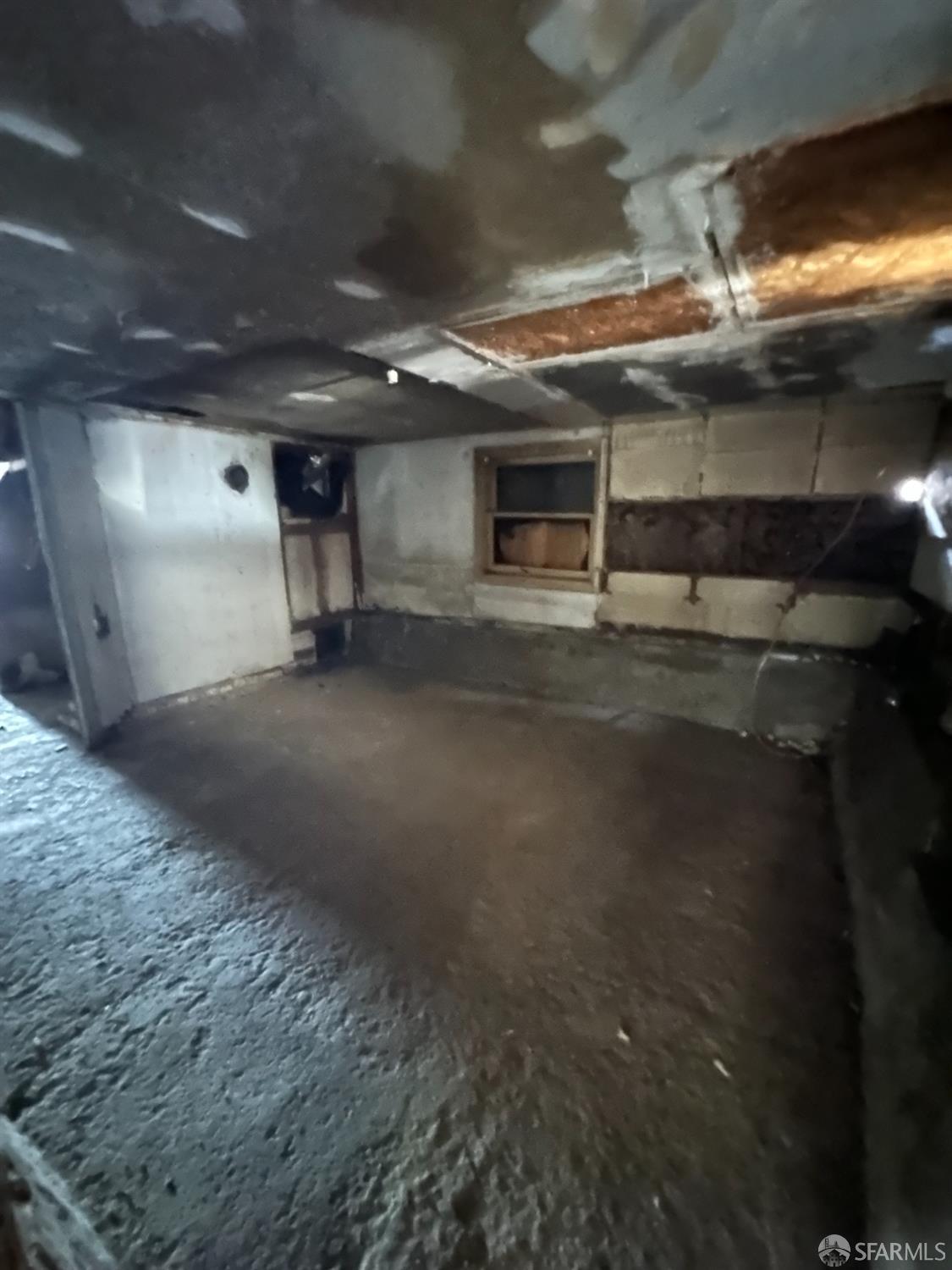 Detail Gallery Image 19 of 30 For 2140 27th Ave, Oakland,  CA 94601 - 2 Beds | 2 Baths