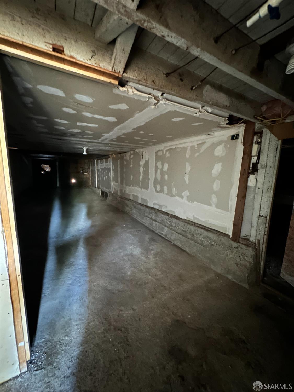 Detail Gallery Image 18 of 30 For 2140 27th Ave, Oakland,  CA 94601 - 2 Beds | 2 Baths