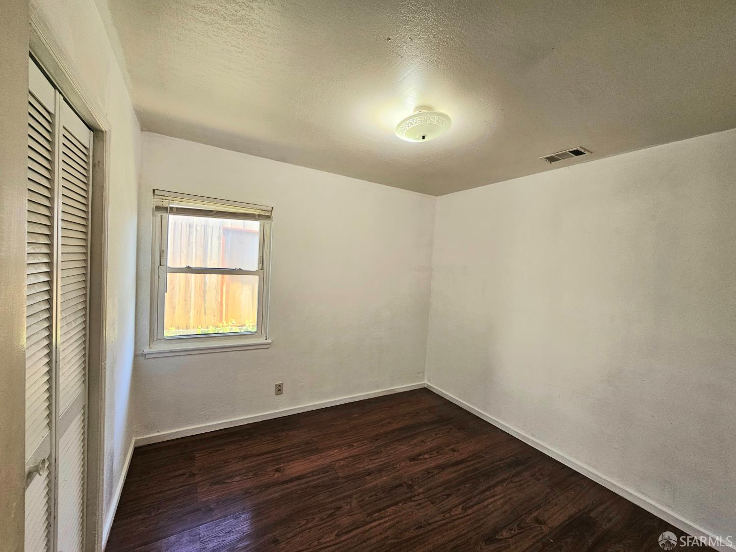 Detail Gallery Image 11 of 16 For 864 Lester Ave, Hayward,  CA 94541 - 3 Beds | 1 Baths