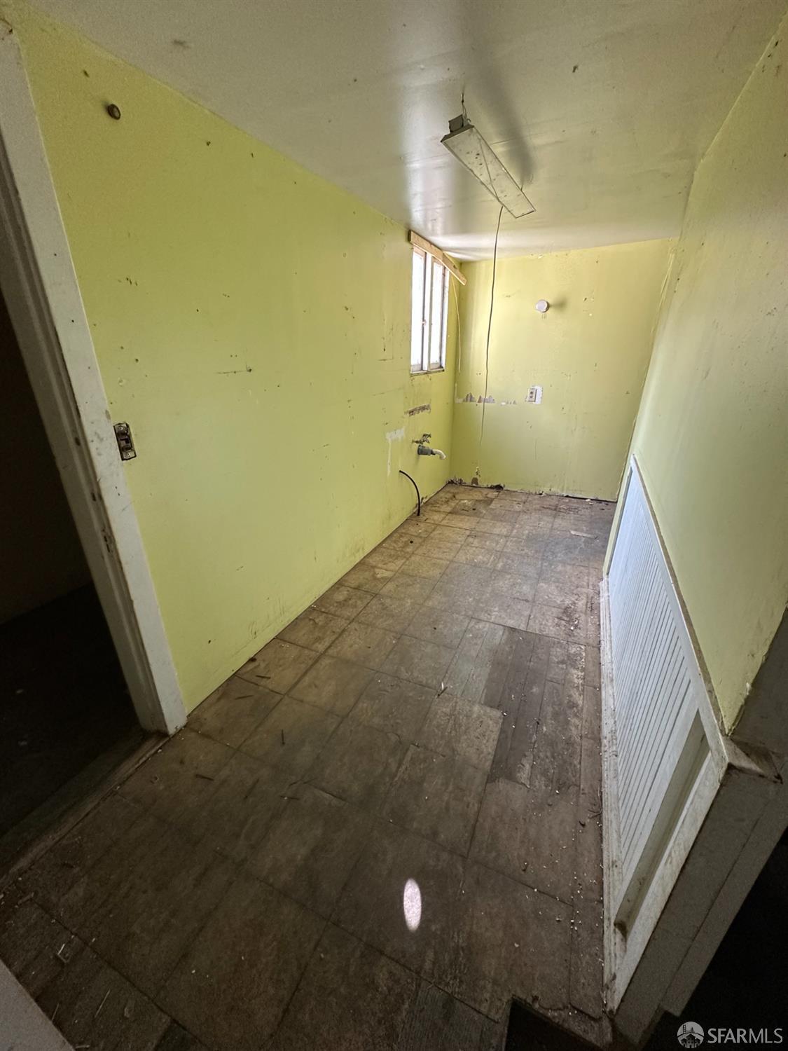 Detail Gallery Image 15 of 30 For 2140 27th Ave, Oakland,  CA 94601 - 2 Beds | 2 Baths