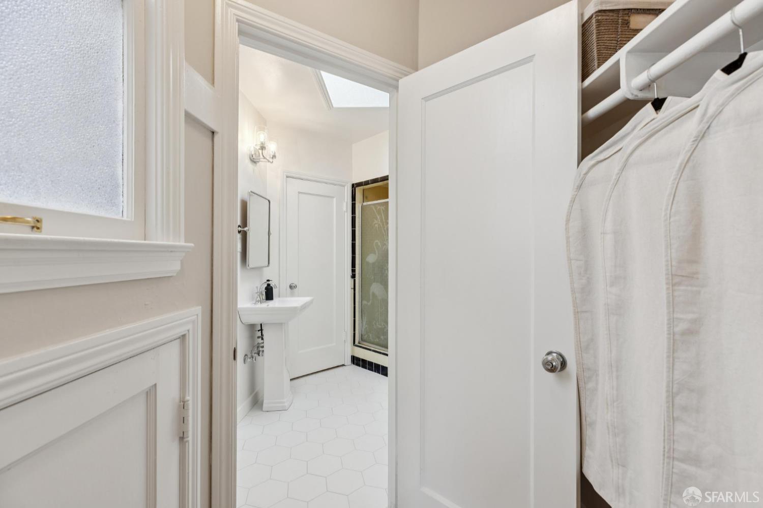 Detail Gallery Image 33 of 53 For 1472 Alemany Blvd, San Francisco,  CA 94112 - 2 Beds | 2 Baths