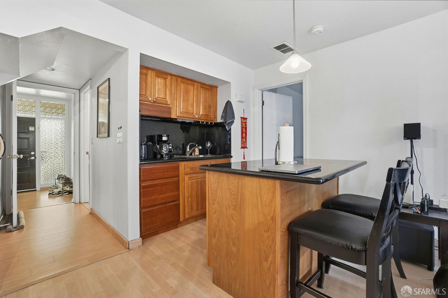 Detail Gallery Image 25 of 38 For 1831 Silliman St, San Francisco,  CA 94134 - 4 Beds | 3 Baths