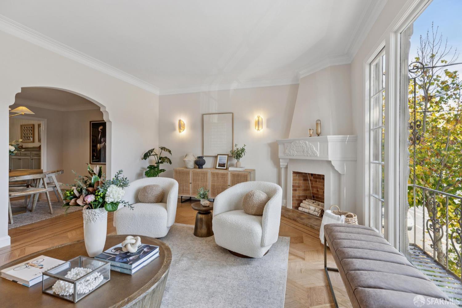 Detail Gallery Image 11 of 53 For 1472 Alemany Blvd, San Francisco,  CA 94112 - 2 Beds | 2 Baths