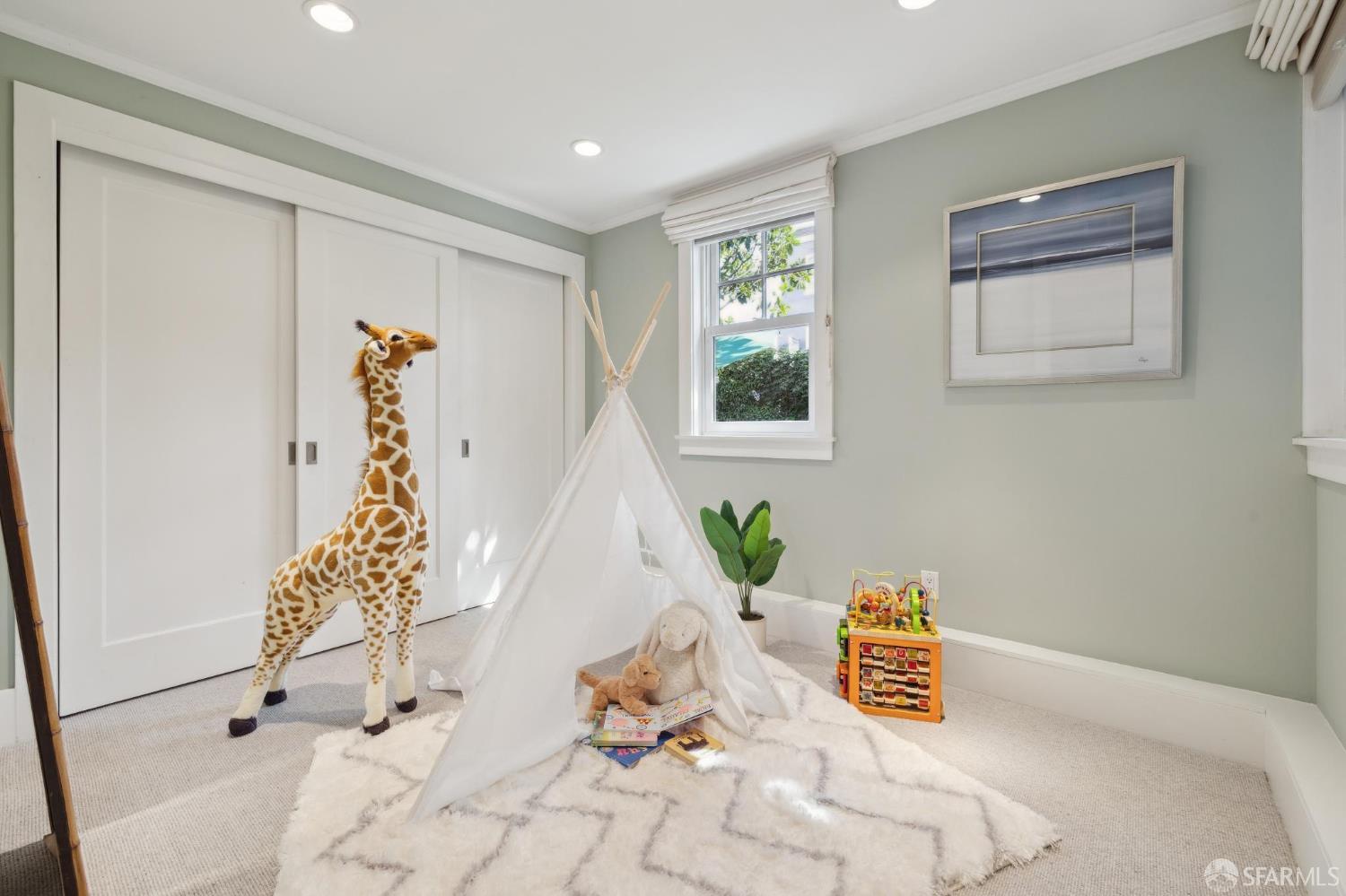 Detail Gallery Image 44 of 71 For 245 Alhambra St, San Francisco,  CA 94123 - 4 Beds | 3/1 Baths