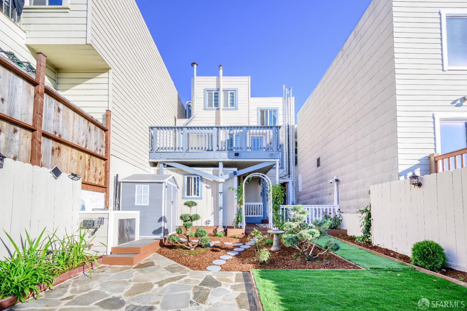 Detail Gallery Image 33 of 37 For 2371 30th Ave, San Francisco,  CA 94116 - 3 Beds | 1 Baths