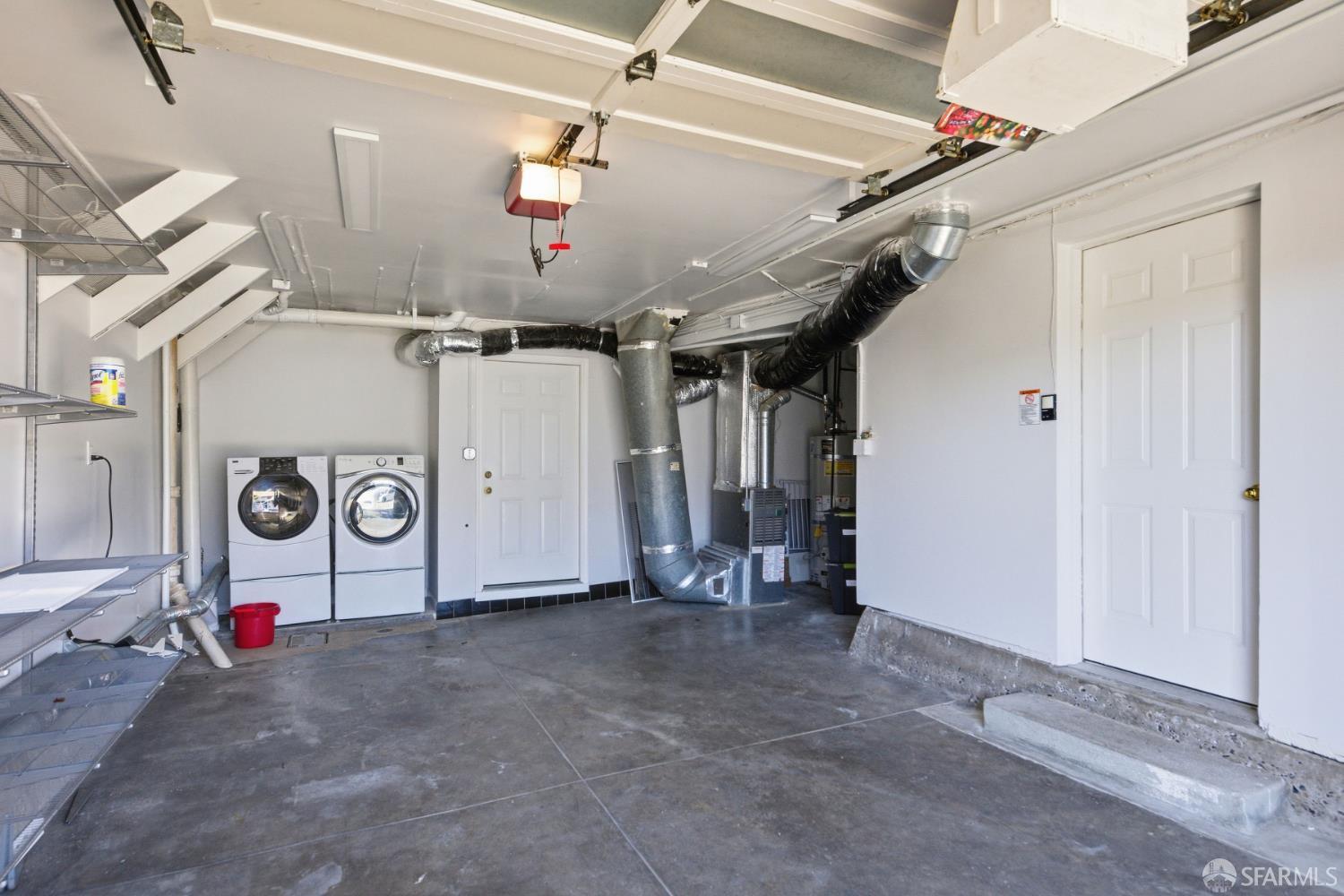 Detail Gallery Image 28 of 31 For 177 Meadowbrook Dr, San Francisco,  CA 94132 - 2 Beds | 2 Baths