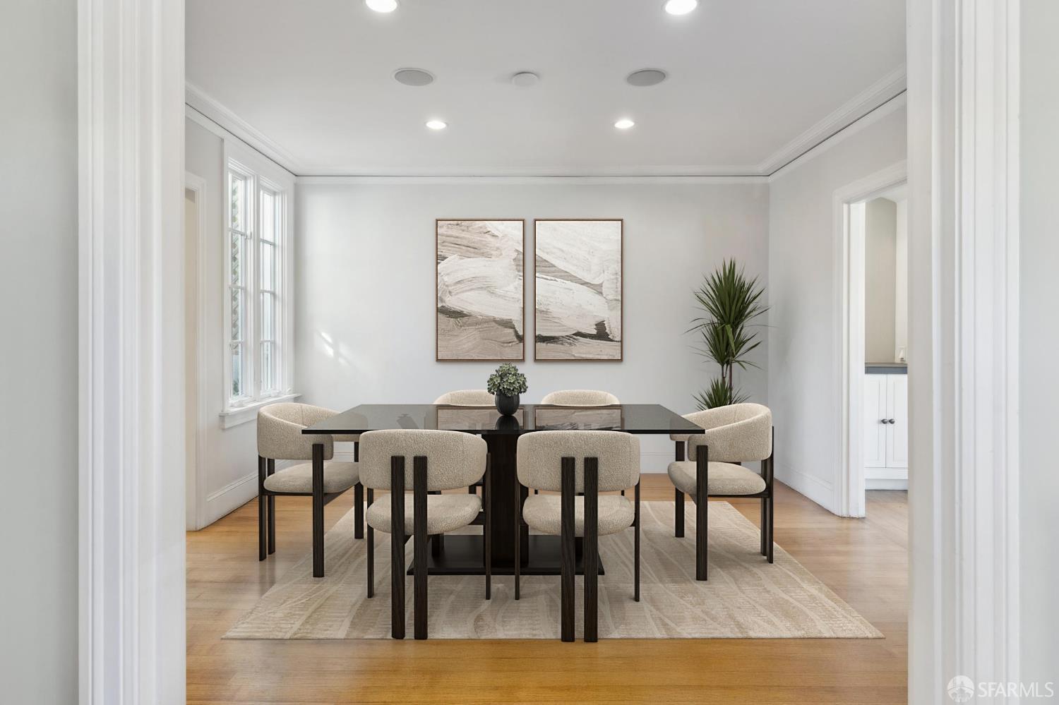 Detail Gallery Image 10 of 71 For 245 Alhambra St, San Francisco,  CA 94123 - 4 Beds | 3/1 Baths