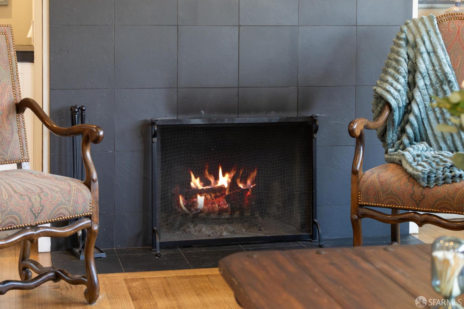 Detail Gallery Image 8 of 71 For 245 Alhambra St, San Francisco,  CA 94123 - 4 Beds | 3/1 Baths