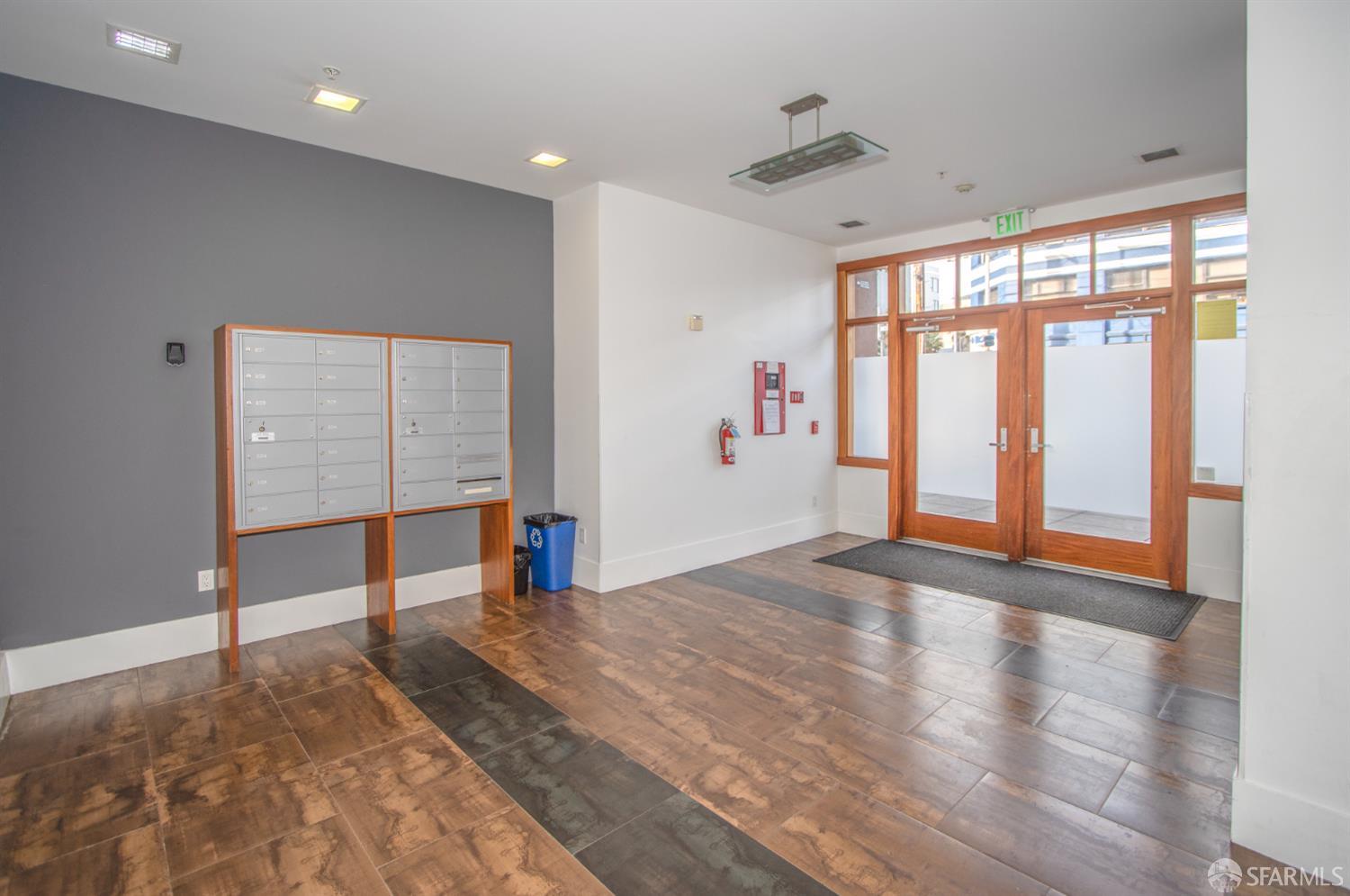 Detail Gallery Image 25 of 25 For 1587 15th St #504,  San Francisco,  CA 94103 - 2 Beds | 1 Baths