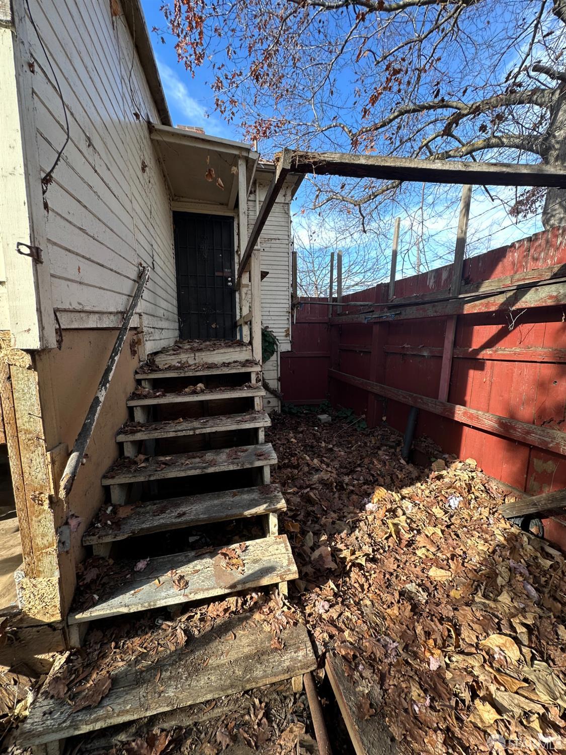 Detail Gallery Image 26 of 30 For 2140 27th Ave, Oakland,  CA 94601 - 2 Beds | 2 Baths