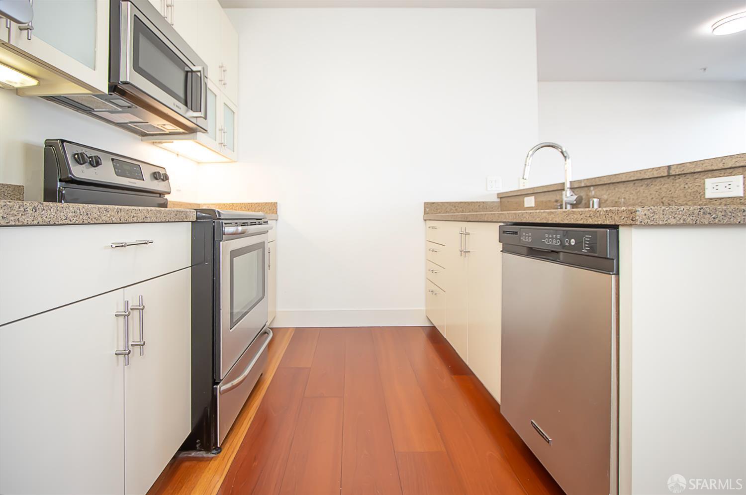 Detail Gallery Image 13 of 25 For 1587 15th St #504,  San Francisco,  CA 94103 - 2 Beds | 1 Baths