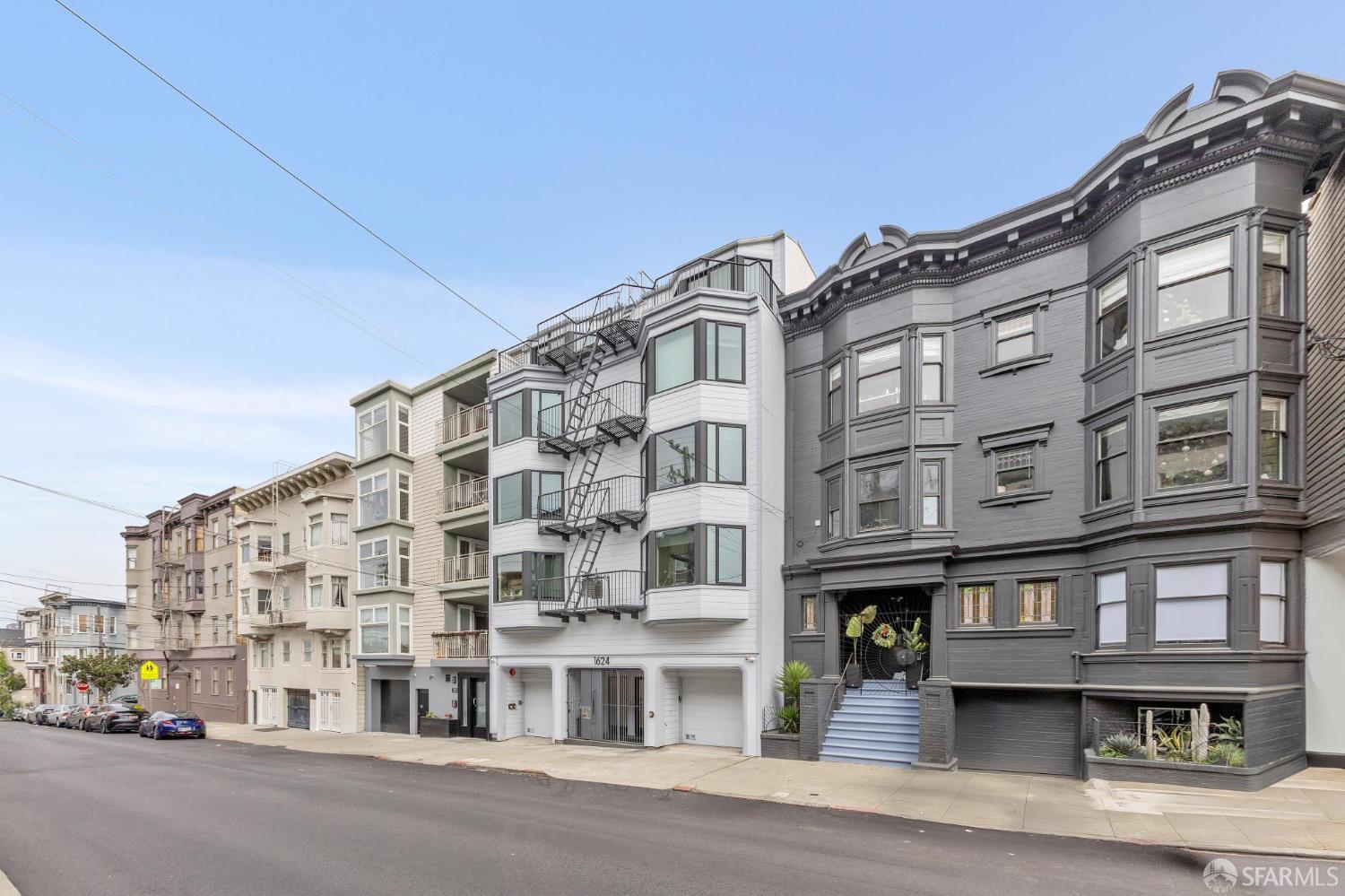 Detail Gallery Image 59 of 62 For 1624 Larkin St #4,  San Francisco,  CA 94109 - 1 Beds | 1 Baths