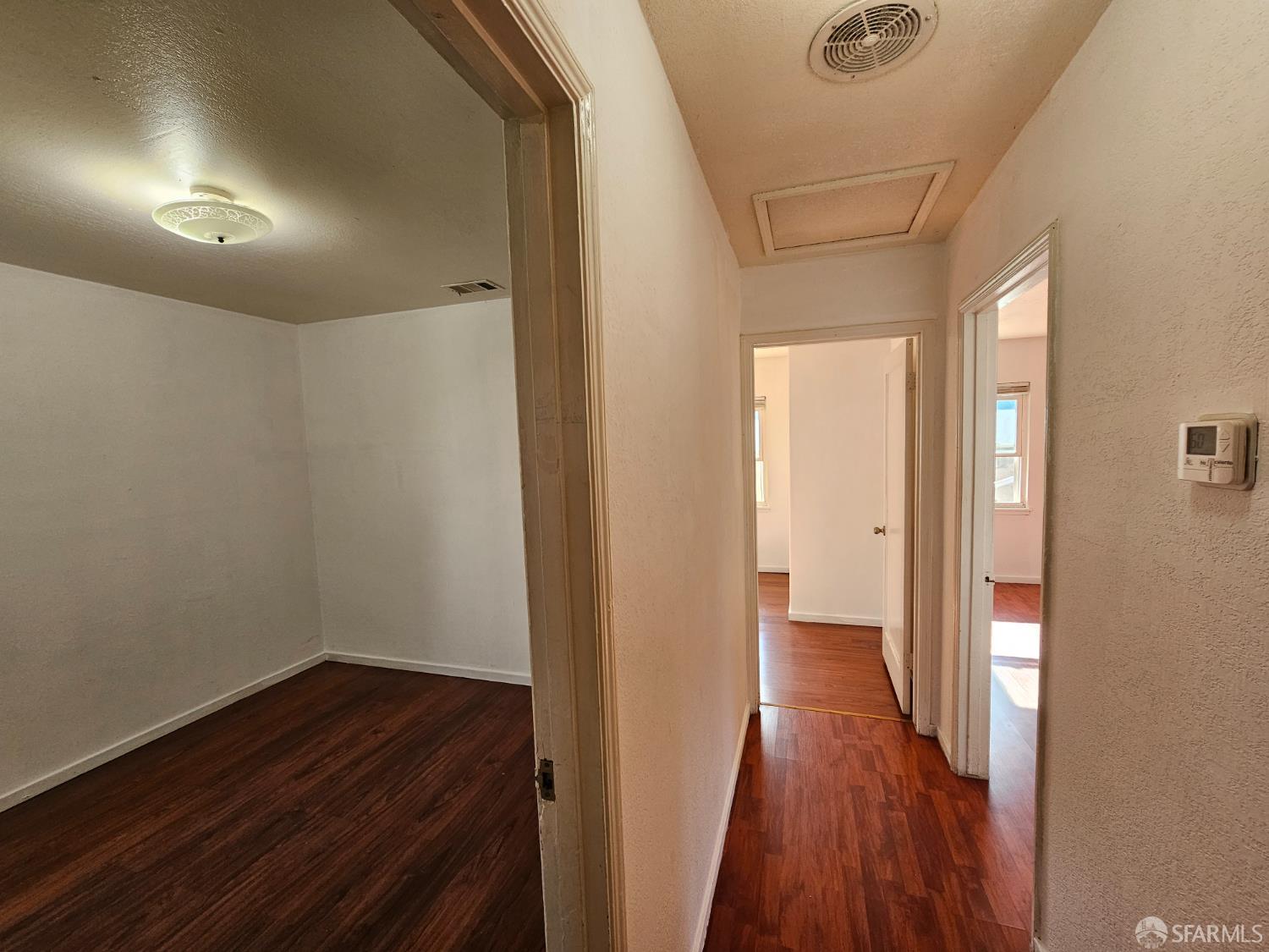 Detail Gallery Image 8 of 16 For 864 Lester Ave, Hayward,  CA 94541 - 3 Beds | 1 Baths