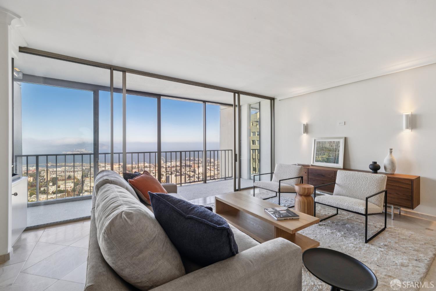 Detail Gallery Image 12 of 28 For 999 Green St #1403,  San Francisco,  CA 94133 - 1 Beds | 1 Baths