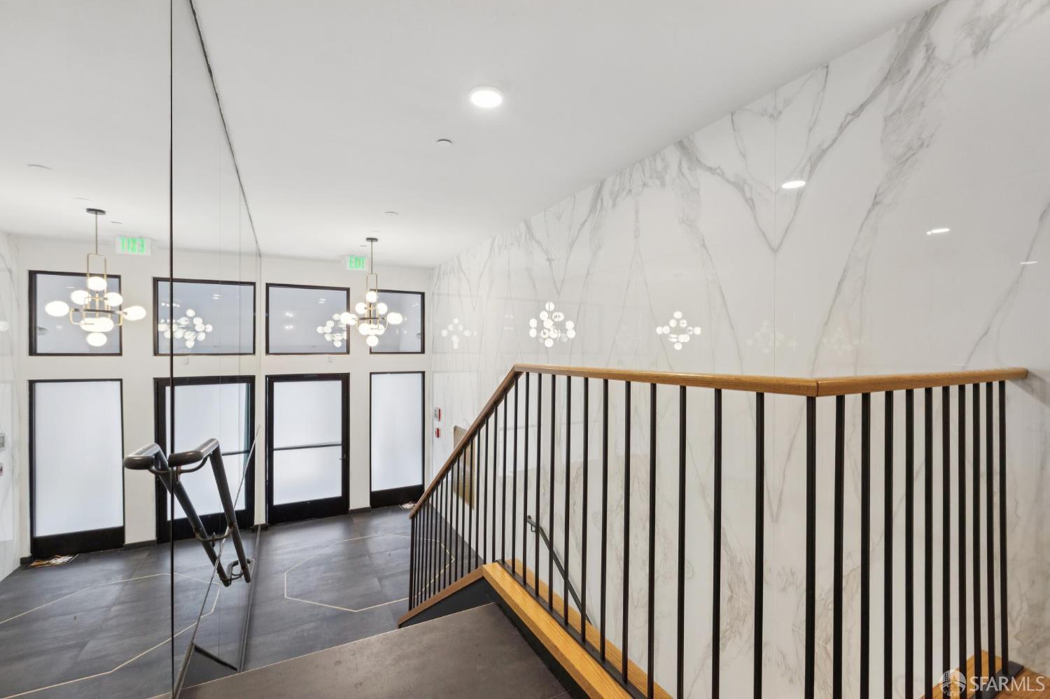Detail Gallery Image 54 of 62 For 1624 Larkin St #4,  San Francisco,  CA 94109 - 1 Beds | 1 Baths