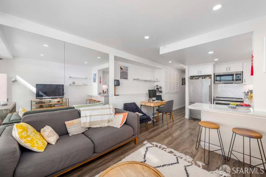 Detail Gallery Image 4 of 19 For 403 Main St 805n,  San Francisco,  CA 94105 - 0 Beds | 1 Baths