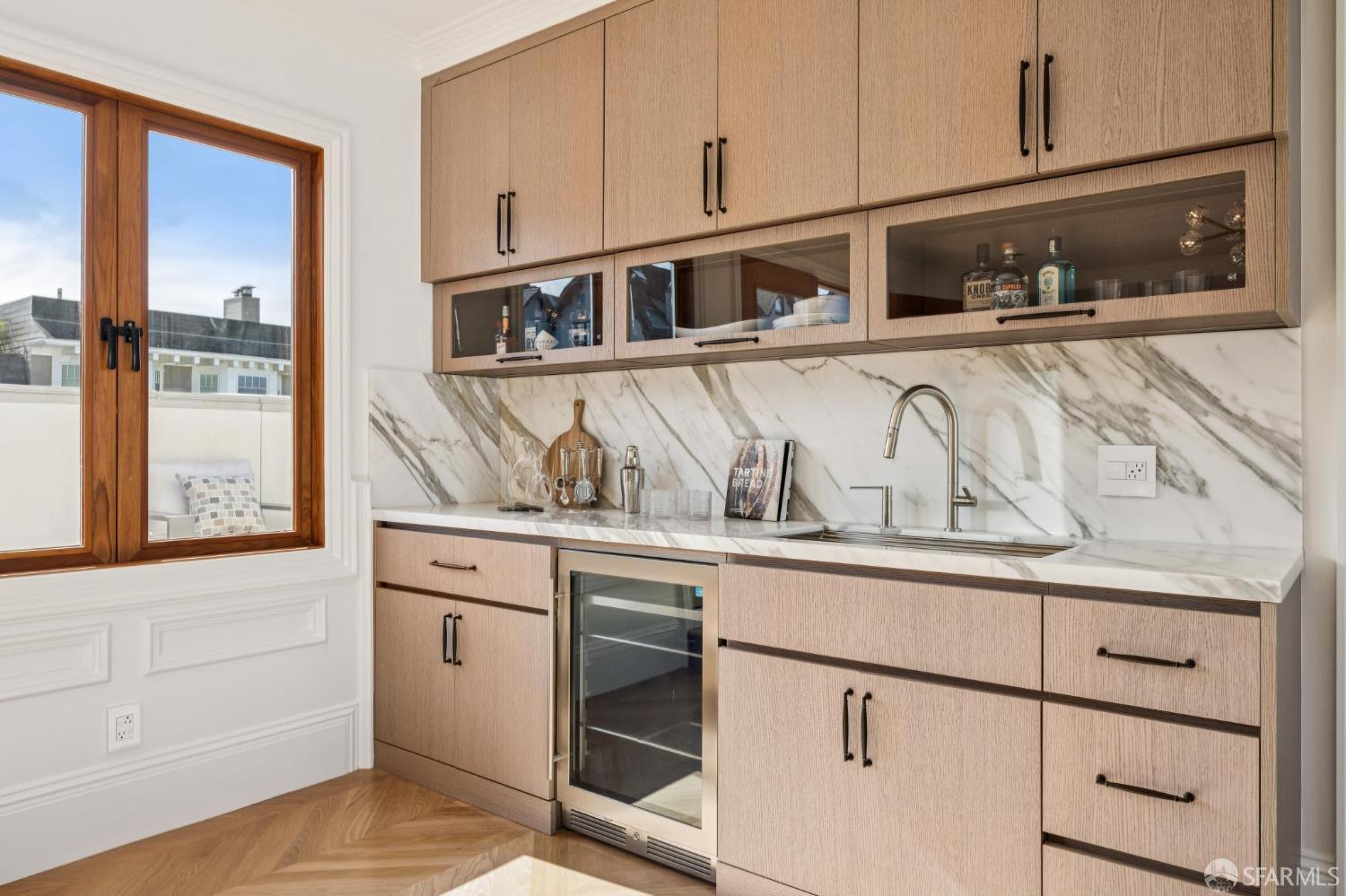 Detail Gallery Image 73 of 94 For 3300 Jackson St, San Francisco,  CA 94118 - 5 Beds | 6/2 Baths