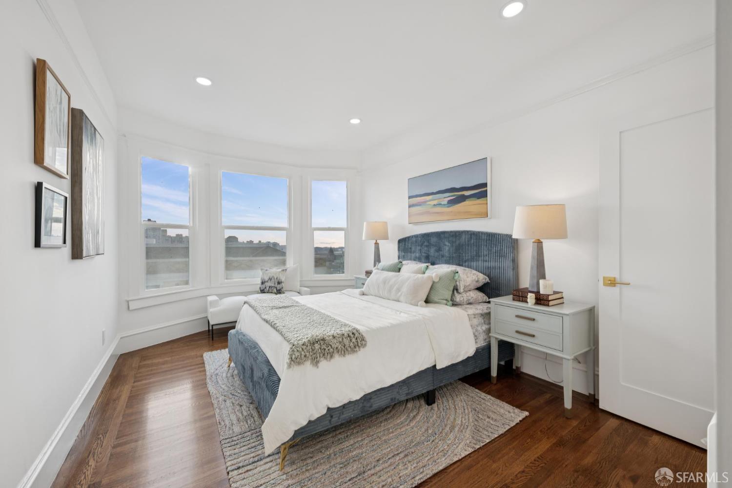 Detail Gallery Image 20 of 33 For 1449 Hyde St #2,  San Francisco,  CA 94109 - 1 Beds | 1 Baths