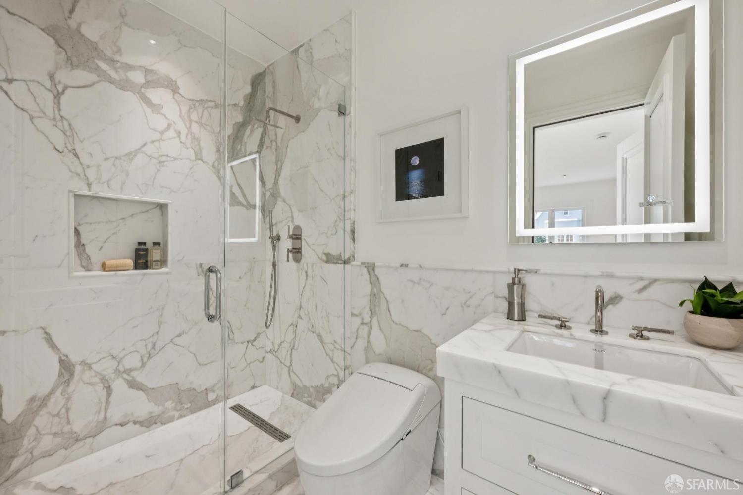 Detail Gallery Image 53 of 94 For 3300 Jackson St, San Francisco,  CA 94118 - 5 Beds | 6/2 Baths